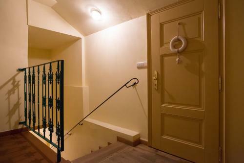 Apartamento Old Town Boho-chic Attic With Hanging Chair