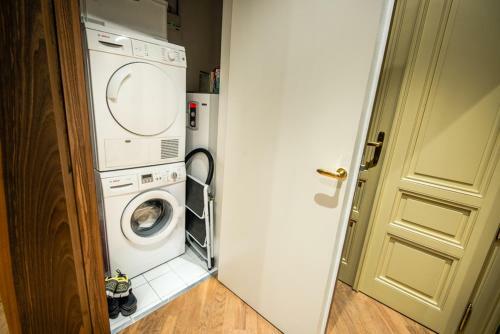 Bellevue Apartment