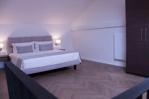Aparthotel H7 Palace