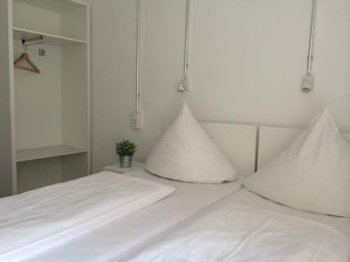 Apartment Near Brandenburg Gate