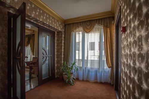 Hotel Eden