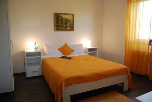 Hostal Pension Rosarium