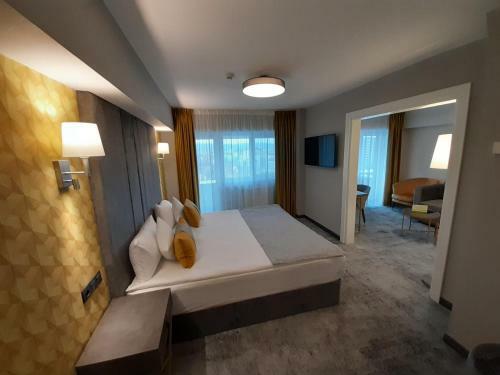 Univers T Hotel