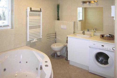 Holiday Home Seerose Am D�mmer See D�mmer - Dms01084-fyc