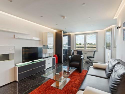 Captivating Holiday Home In Frankfurt With Netflix