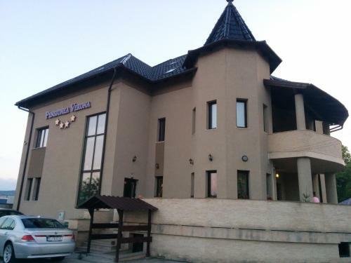 Hotel Pension Verona Airport