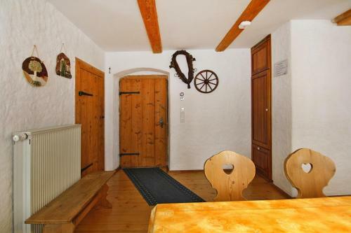 Holiday Home Gro�sch�nau - Dmg08100g-fyb