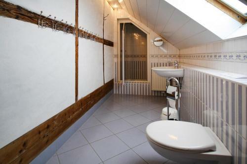 Holiday Home Gro�sch�nau - Dmg08100g-fyb