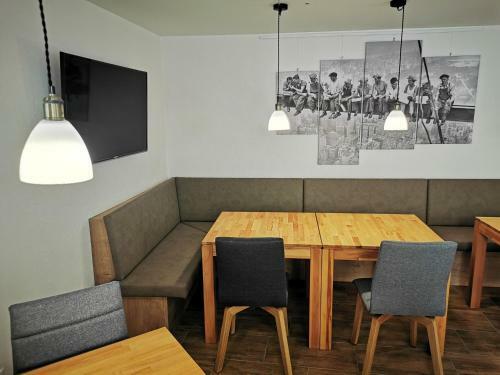 Hostal Pension Unterm Schlossturm