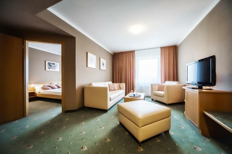 Best Western Hotel Prach�rna