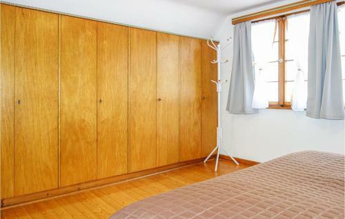 Amazing Home In Heimbach With 1 Bedrooms