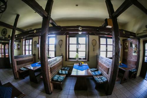Hostal Penzion Vila Tenis