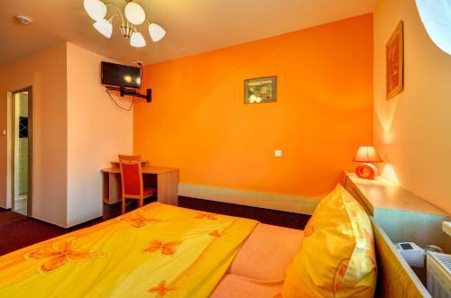 Hostal Hostinec A Penzion U Sv. Mikul�?e