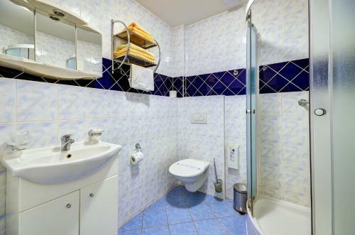 Hostal Hostinec A Penzion U Sv. Mikul�?e