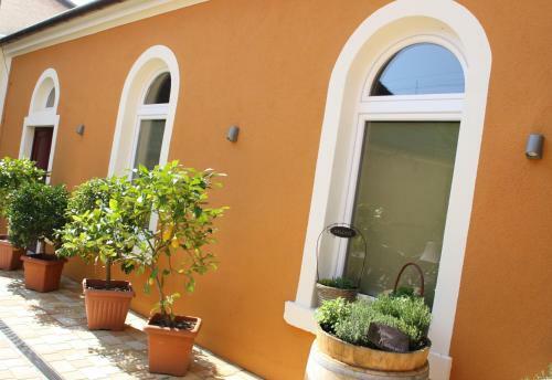 Hostal Ulrich`s Weindomizil