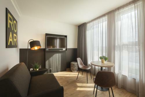 The Niu Leo - Apartments