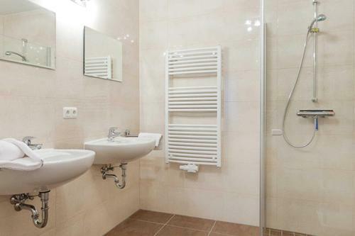Apartamento Haus Am S�dstrand H�hnergott