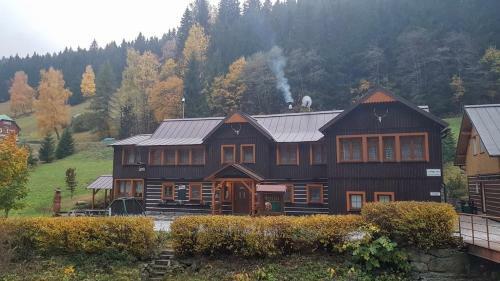 Hostal Penzion Certice