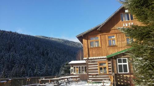 Hostal Horsk� Chata Amor
