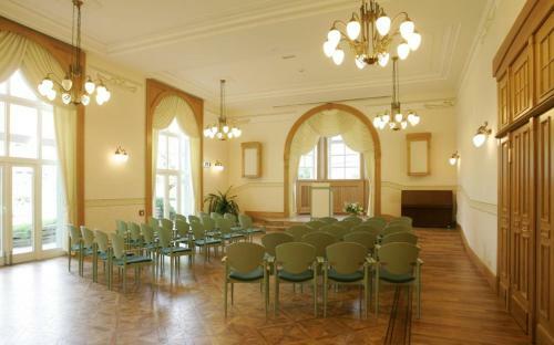Hotel Bildungs- Und Begegnungsst�tte Br�derhaus