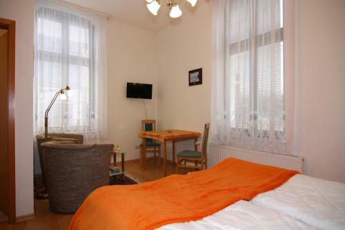 Apartamento Holiday Flat Sonnenterrasse Ahlbeck - Dos08096-p