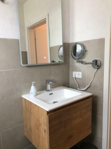 Apartamento Saarland Appartements Nummer Vier