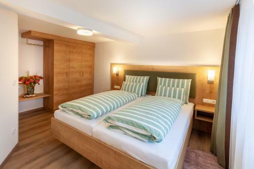 Apartamento Ferienwohnungen ?zur Quelle?
