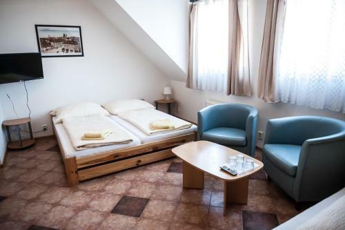 Hostal Penzion Eden