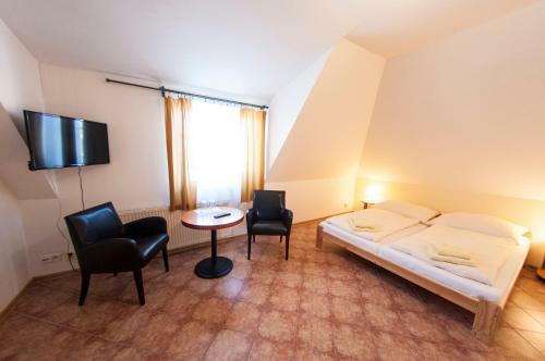 Hostal Penzion Eden