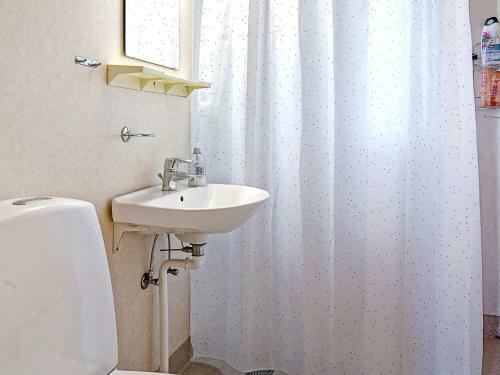 Holiday Home Aakirkeby XIII