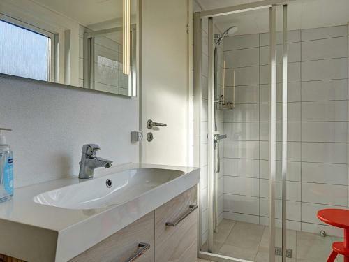 Two-bedroom Holiday Home In Henne 11