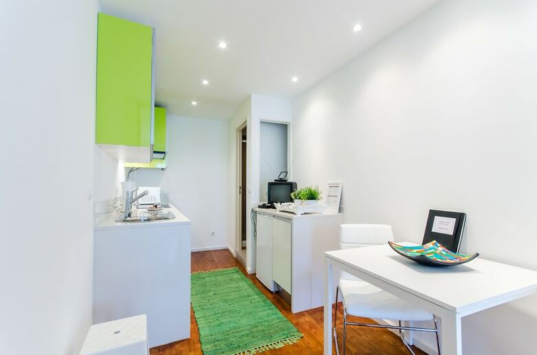 Lisbon Core Apartments In Bairro Alto, Chiado