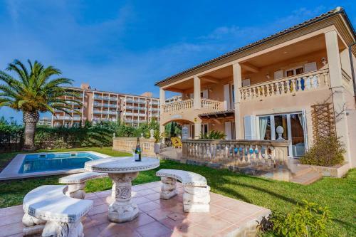 Villa Puerto Alcudia - Lago Aran Berna