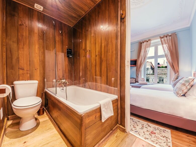 Hostal Casinha Das Flores