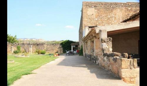 Arnes Villa Sleeps 11 With Pool