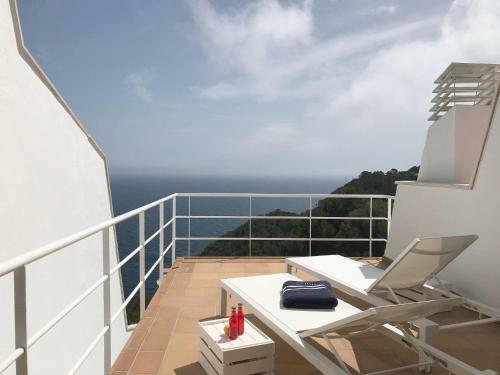 Begur Apartment Sleeps 6 With Pool Air Con And Wifi