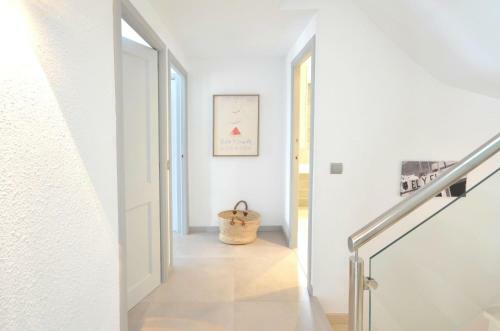 Begur Apartment Sleeps 6 With Pool Air Con And Wifi