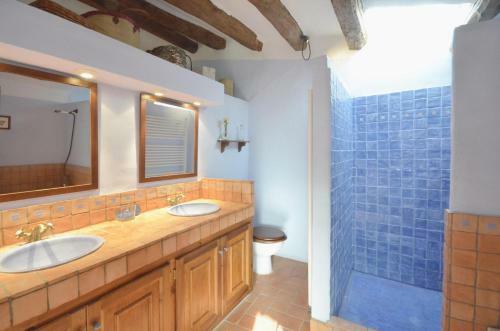 Begur Town House Sleeps 6 With Pool And Wifi