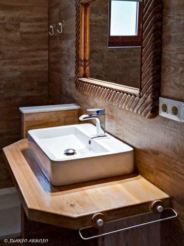 Private Villa With A Natural Stone Pool