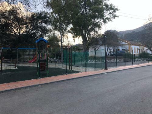 Apartamento Casa Rural Las Rosas de Benaojan