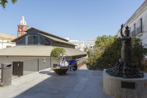 Apartamentos La Brujula By Cadiz4rentals