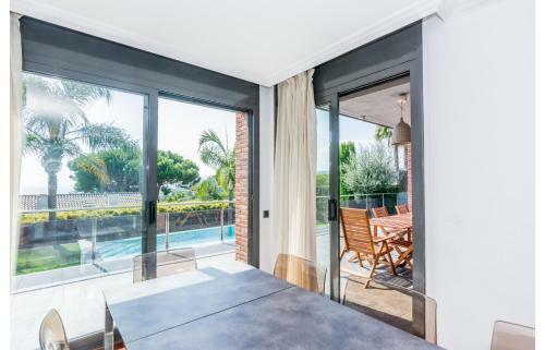 Villa Homeholidaysrentals Adonis