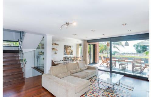 Villa Homeholidaysrentals Adonis