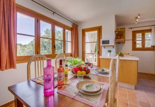 Cala Ratjada Apartment Sleeps 6 With Wifi
