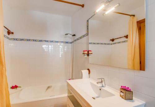 Cala Ratjada Apartment Sleeps 6 With Wifi