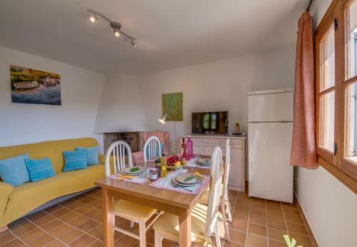 Cala Ratjada Apartment Sleeps 6 With Wifi