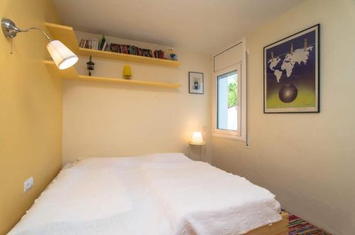 Calella de Palafrugell Apartment Sleeps 4