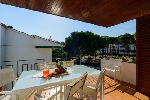 Calella de Palafrugell Apartment Sleeps 6 Pool