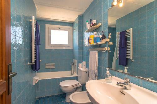 Calella de Palafrugell Apartment Sleeps 7 With Pool