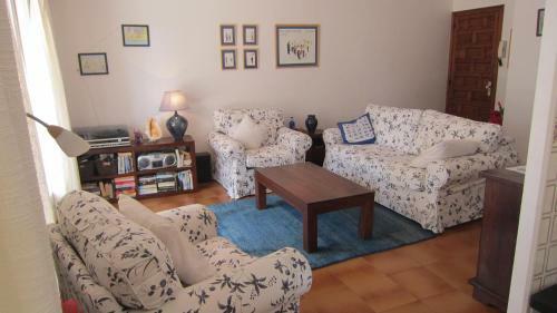 Calella de Palafrugell Apartment Sleeps 4 With Pool